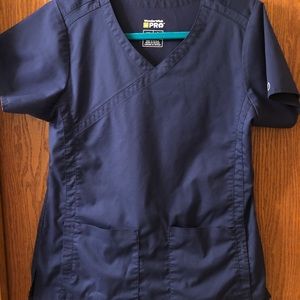 WonderWink Pro 2 Pocket Scrub Top